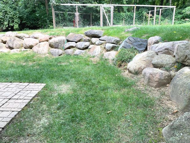 15896 N Gray Road, Noblesville, IN 46062