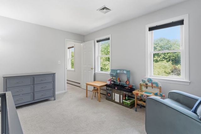 32 Hastings Dr., Northbridge, MA 01588