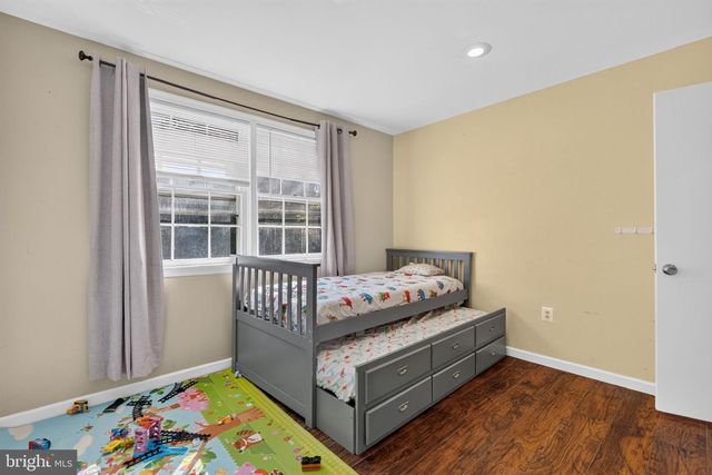 15904 FAIRWAY DR, Dumfries, VA 22025