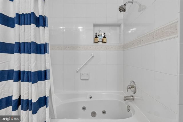 15904 FAIRWAY DR, Dumfries, VA 22025