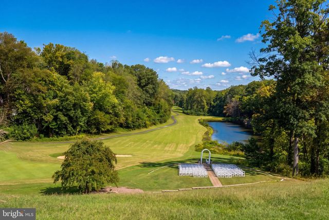 15904 FAIRWAY DR, Dumfries, VA 22025