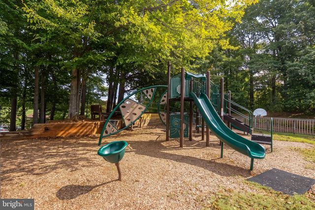 15904 FAIRWAY DR, Dumfries, VA 22025