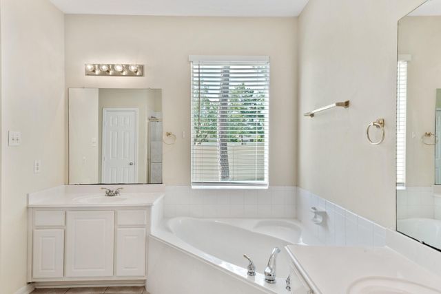 19311 Sun River Lane, Tomball, TX 77377