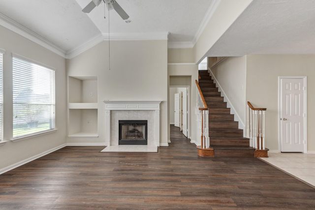 19311 Sun River Lane, Tomball, TX 77377