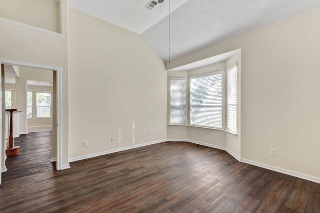 19311 Sun River Lane, Tomball, TX 77377