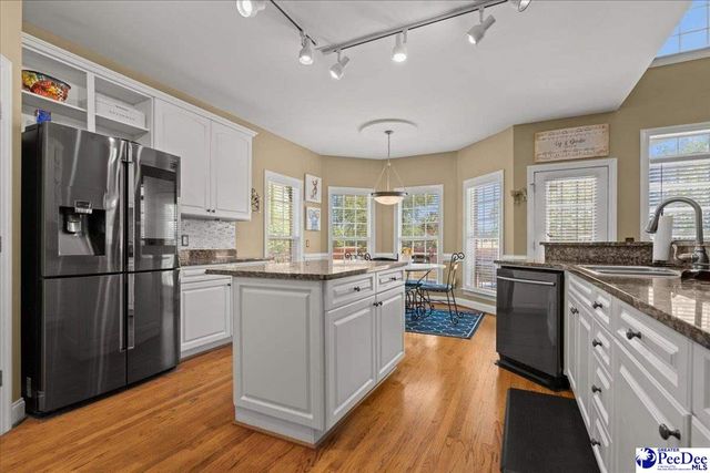 398 Sahalee Ln, Florence, SC 29501
