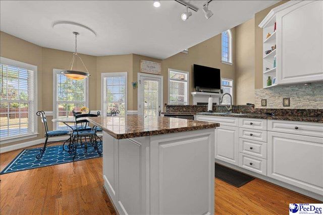 398 Sahalee Ln, Florence, SC 29501