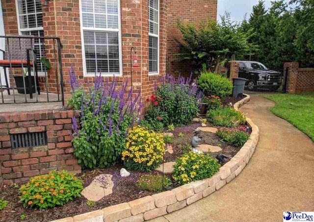 398 Sahalee Ln, Florence, SC 29501