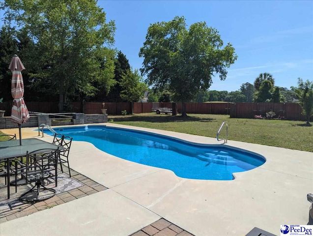 398 Sahalee Ln, Florence, SC 29501