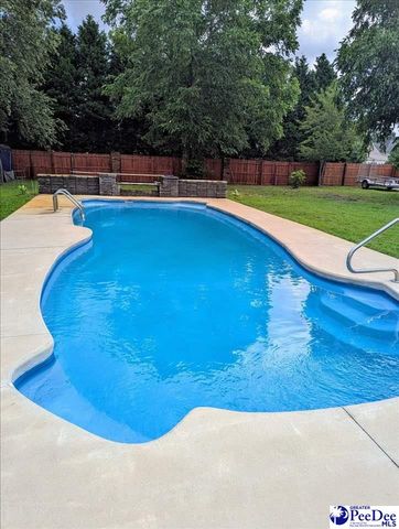 398 Sahalee Ln, Florence, SC 29501
