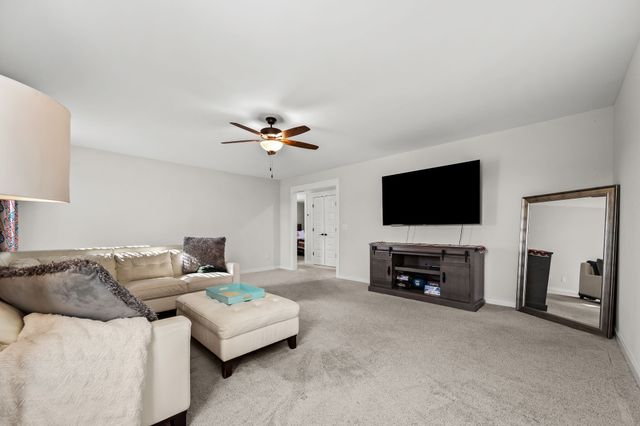 120 Watermill Ln, Lebanon, TN 37087