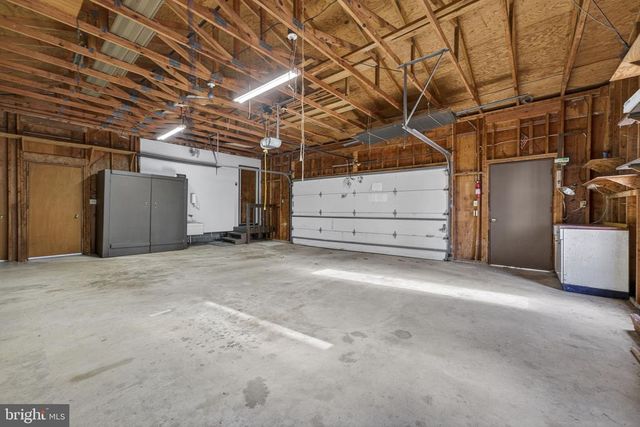 6030 SNOW MOUNTAIN RD, Broad Run, VA 20137