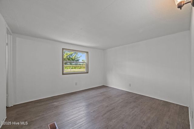 1865 Haddock Road, Winterville, NC 28590