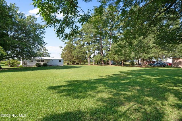 1865 Haddock Road, Winterville, NC 28590