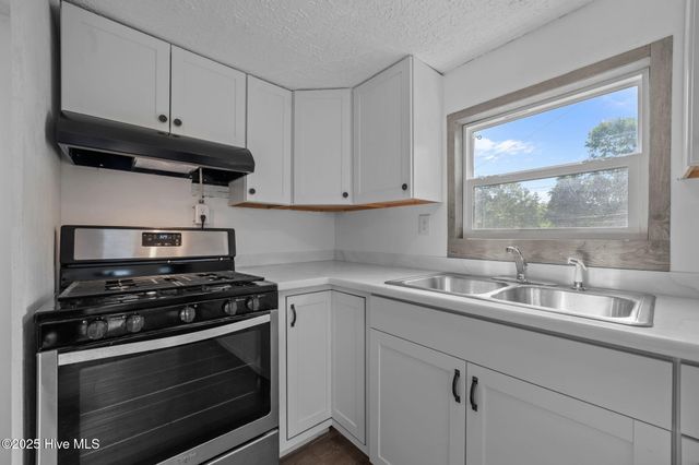 1865 Haddock Road, Winterville, NC 28590