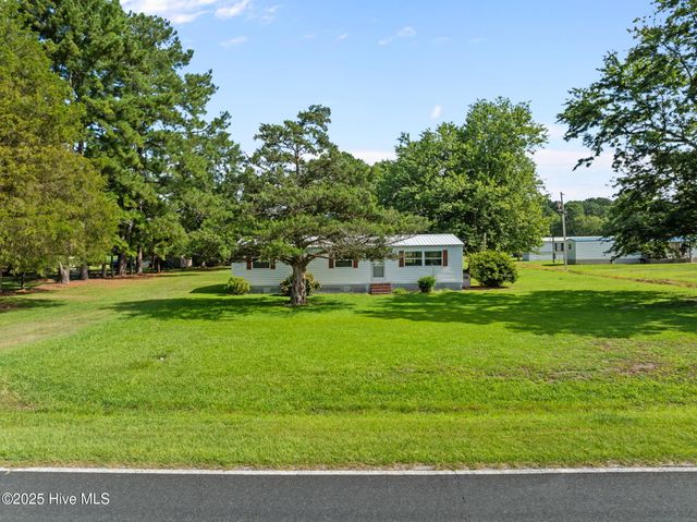 1865 Haddock Road, Winterville, NC 28590