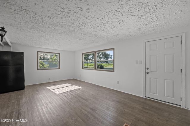 1865 Haddock Road, Winterville, NC 28590