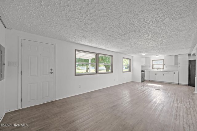 1865 Haddock Road, Winterville, NC 28590