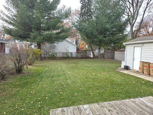 436 S Arlington Heights Road, Arlington Heights, IL 60005