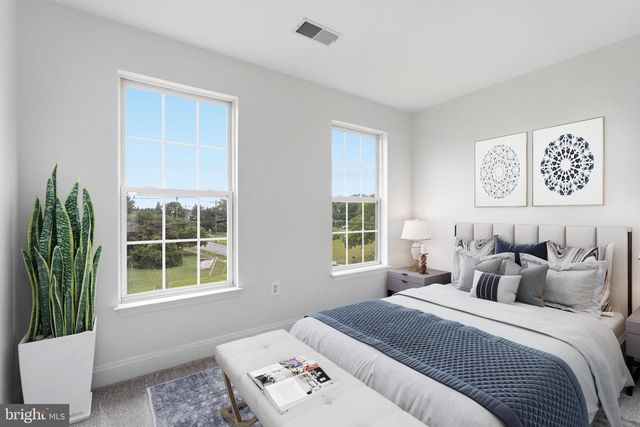 4314 SUMMIT PL, Alexandria, VA 22312