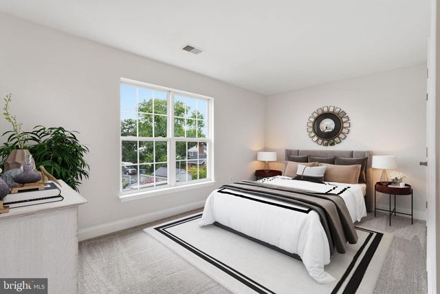 4314 SUMMIT PL, Alexandria, VA 22312