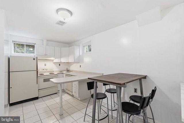4314 SUMMIT PL, Alexandria, VA 22312
