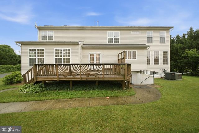 4314 SUMMIT PL, Alexandria, VA 22312