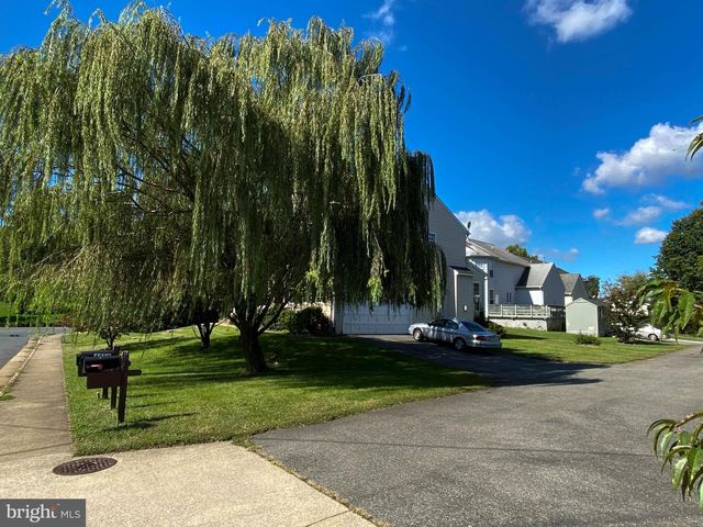 4314 SUMMIT PL, Alexandria, VA 22312