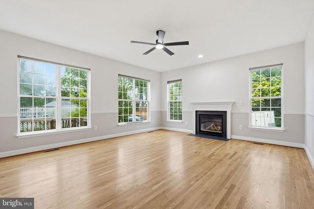 4314 SUMMIT PL, Alexandria, VA 22312