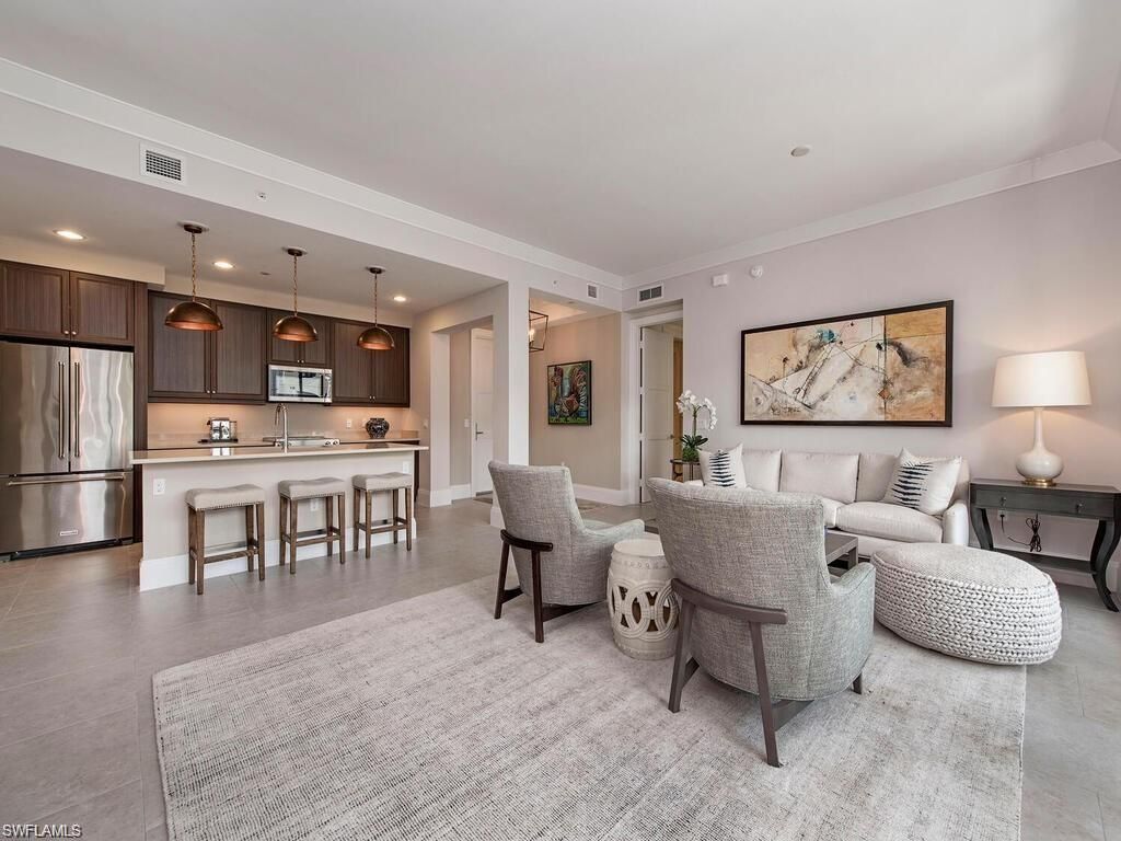 1030 3rd AVE S # 406, Naples, FL 34102
