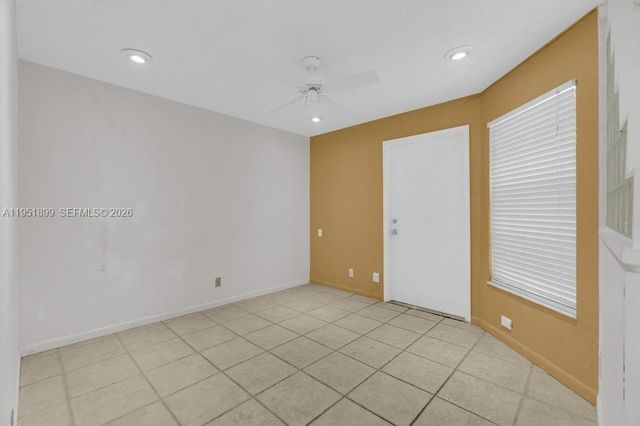 8209 Waterford Ave, Tamarac, FL 33321