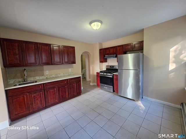 124 Southview Street 3, Waterbury, CT 06706