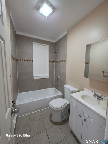 124 Southview Street 3, Waterbury, CT 06706