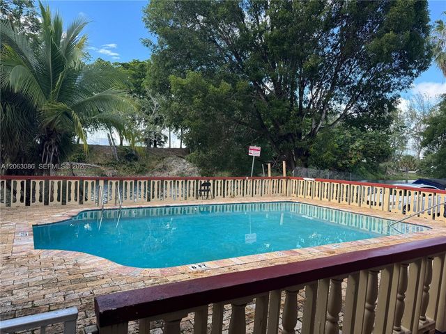 4265 NW South Tamiami Canal Dr 1-214, Miami, FL 33126