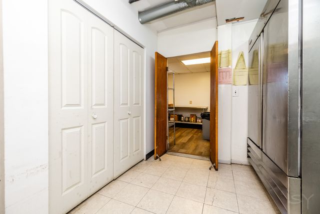 6737 Roosevelt Road, Berwyn, IL 60402