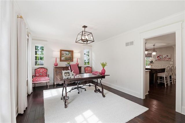 6809 Cedar Street, Prairie Village, KS 66208