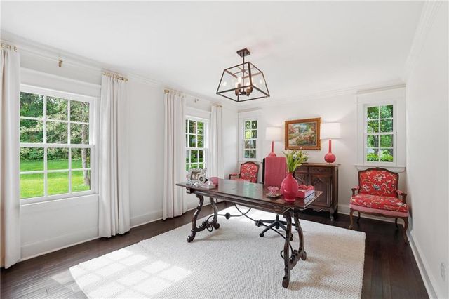 6809 Cedar Street, Prairie Village, KS 66208