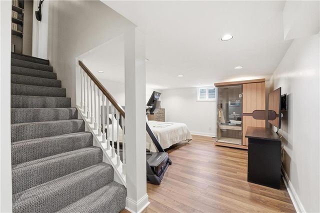 6809 Cedar Street, Prairie Village, KS 66208