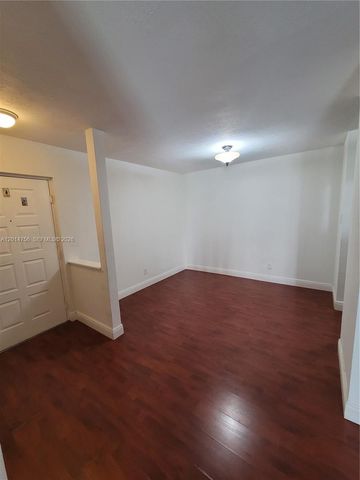 10420 SW 158th Ct 105, Miami, FL 33196