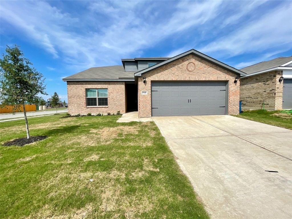 1946 Canterbury Drive, Seagoville, TX 75159