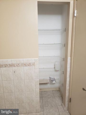 369 GREEN MEADOW LN, Horsham, PA 19044