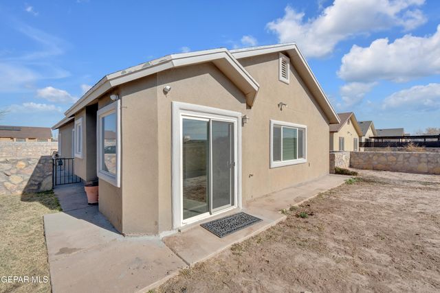 421 Lt Luis Peralta Road, Socorro, TX 79927