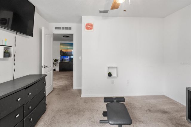 672 NW 247TH TERR, Newberry, FL 32669