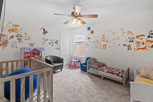 672 NW 247TH TERR, Newberry, FL 32669