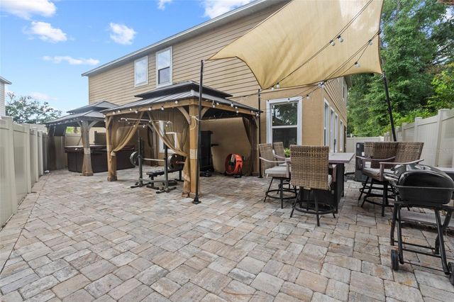 672 NW 247TH TERR, Newberry, FL 32669
