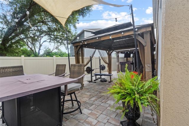 672 NW 247TH TERR, Newberry, FL 32669