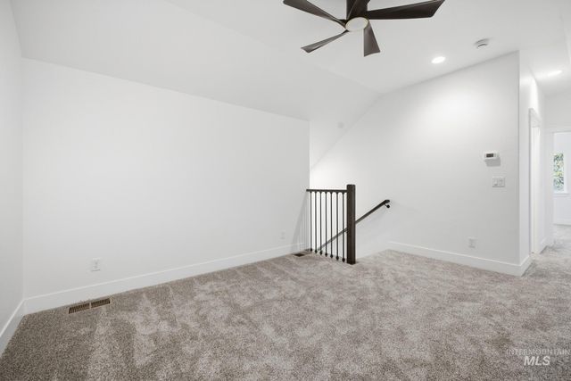 931 E Ave E, Jerome, ID 83338