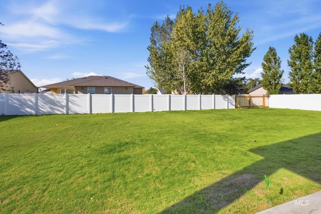 931 E Ave E, Jerome, ID 83338