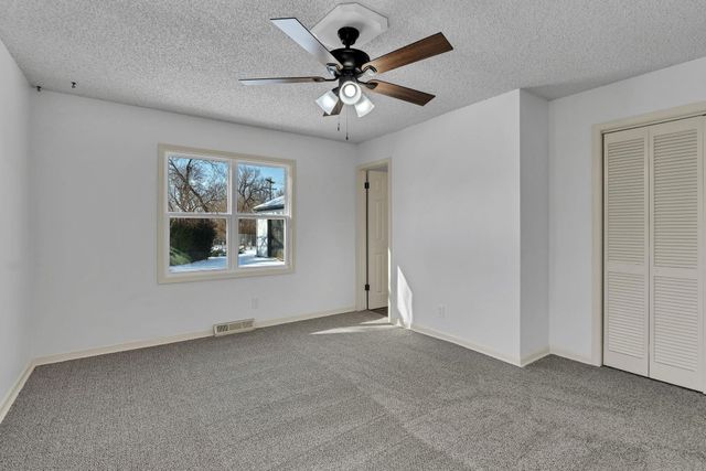 6115 N Hydraulic Ave, Park City, KS 67219