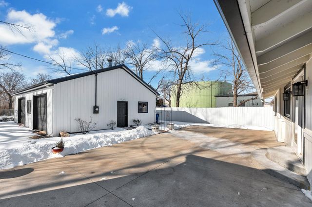 6115 N Hydraulic Ave, Park City, KS 67219